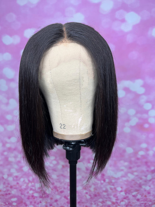 D- Lovely Luxxe Straight Bob 5x5 Closure Wig/Unit